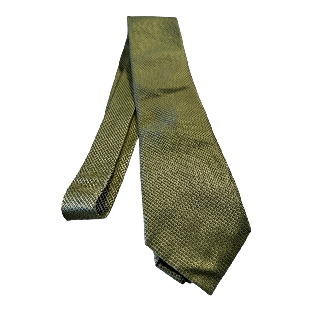 Claiborne Silk NeckTie Metallic/Shiny Lime Green Mini Diamond Pattern 58 x 3 3/4